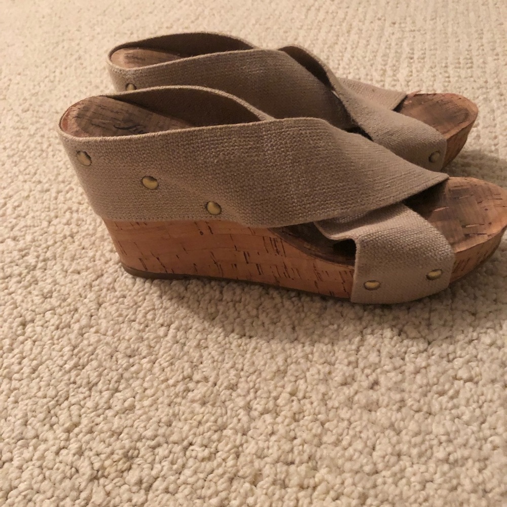 Lucky Brand wedge heel